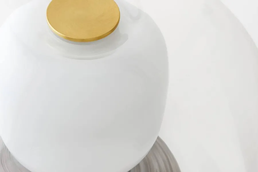 Luca Nichetto Bordslampa Fusa 70* Bordslampor