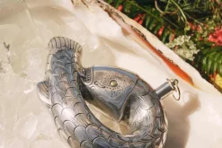 Björn Trägårdh Brännvinsfisken* Dekorationsdetaljer|Kannor & Karaffer