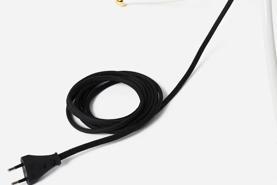 Josef Frank Golvlampa 1842* Golvlampor