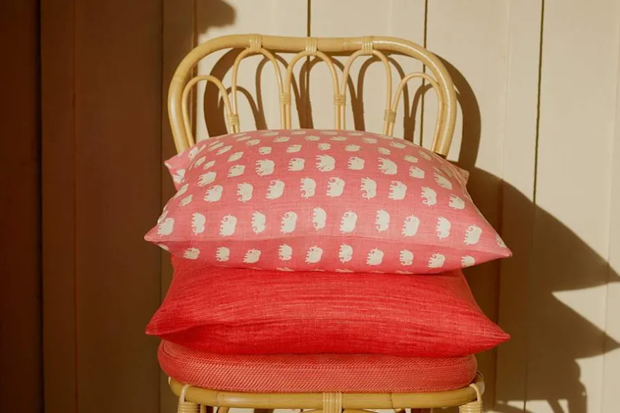 Estrid Ericson/Svenskt Tenn Kudde Elefant* Kuddar