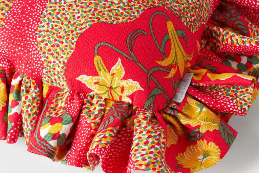 Josef Frank/Svenskt Tenn Kudde Hjärta med Volang* Kuddar