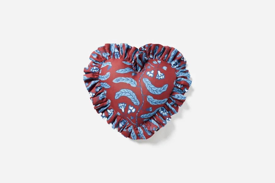 Josef Frank/Svenskt Tenn Kudde Hjärta med Volang* Kuddar