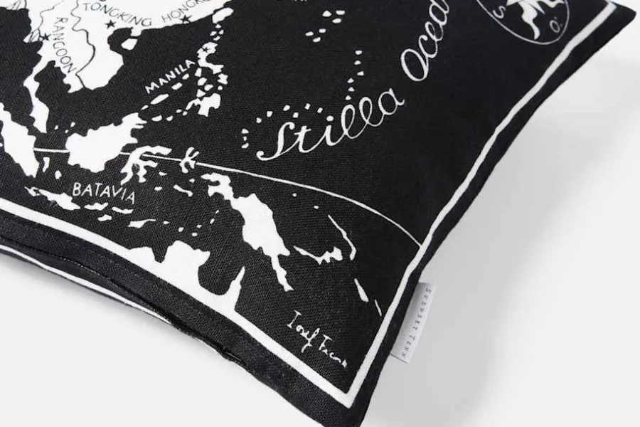 Josef Frank/Svenskt Tenn Kudde Världskarta* Kuddar