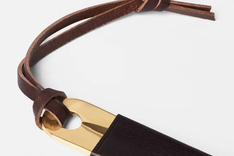 Daniel Enoksson Skohorn Adjö* Dekorationsdetaljer