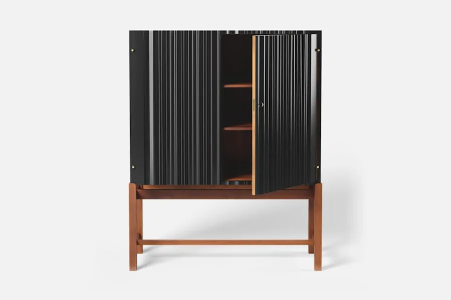 Josef Frank Skåp 2192* Skåp, Byråer & Sideboards