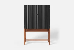 Josef Frank Skåp 2192* Skåp, Byråer & Sideboards