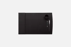 Svenskt Tenn Skrivbordsunderlägg Präglat Skinn* Dekorationsdetaljer