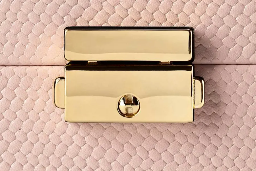 Svenskt Tenn Smyckeskrin Präglat Skinn* Smyckesförvaring