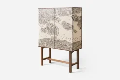 Josef Frank Stockholmsskåpet* Skåp, Byråer & Sideboards