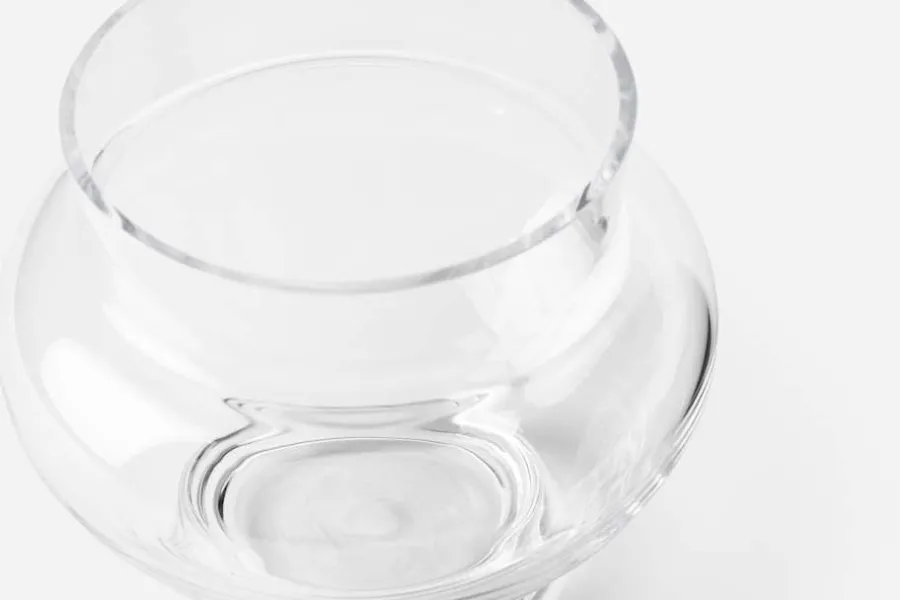 Josef Frank Vas Sung* Vaser