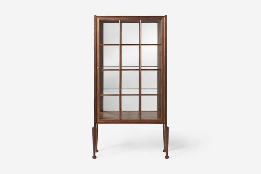 Josef Frank Vitrinskåp 2217* Skåp, Byråer & Sideboards